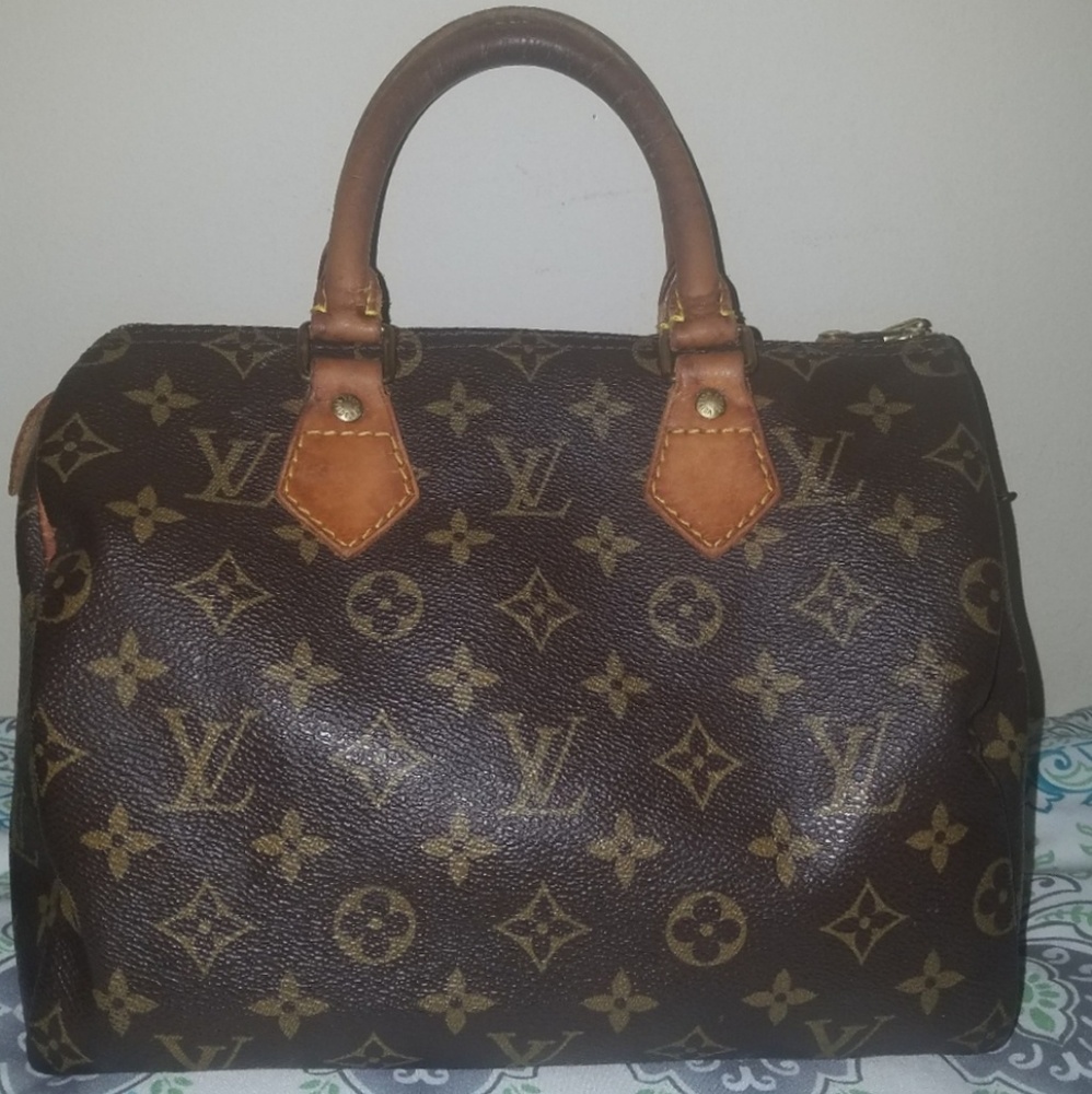 LOUIS VUITTON Vintage Speedy 25